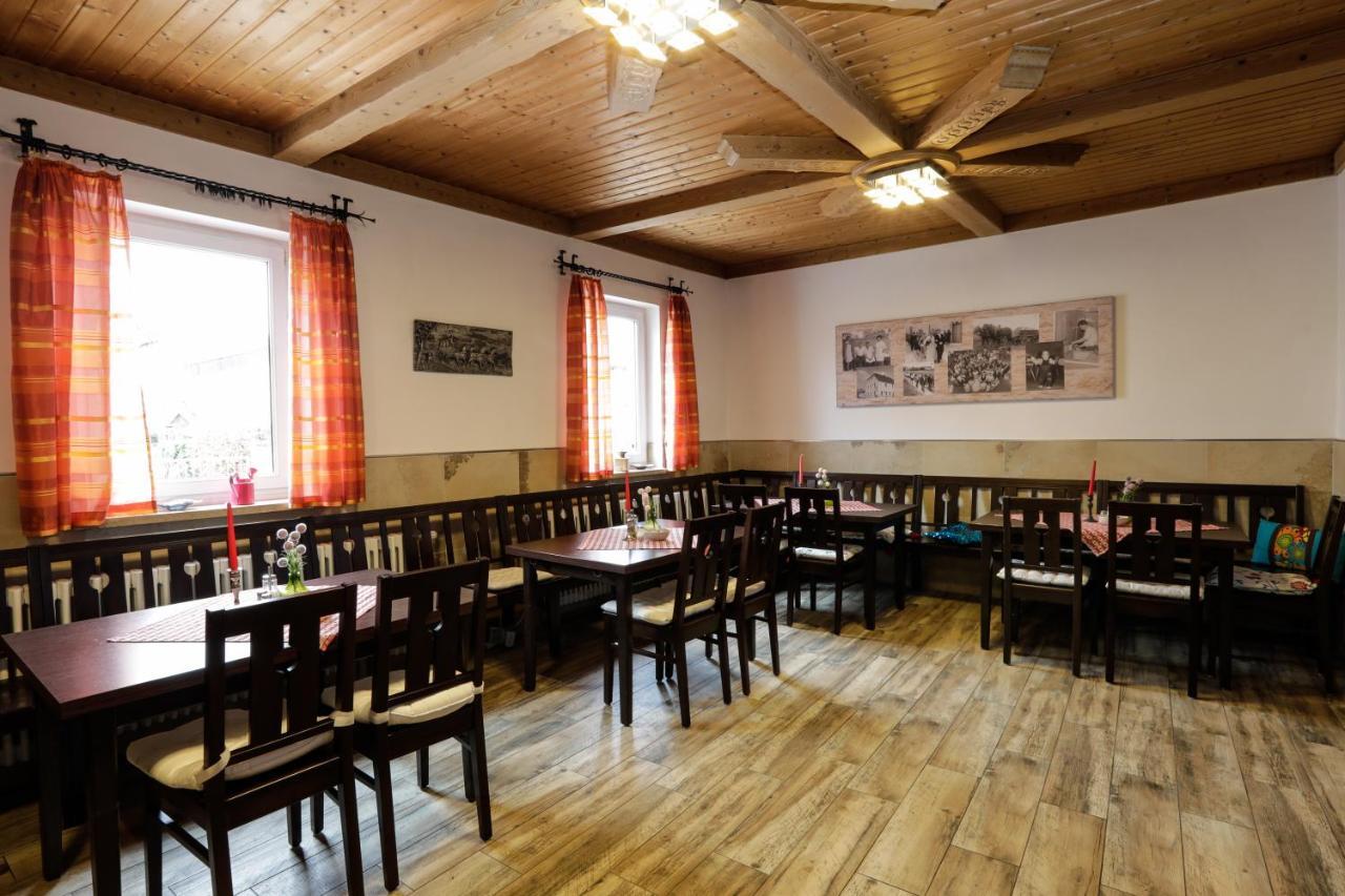 Gasthof / Pension Goetzfried Tegernheim Extérieur photo